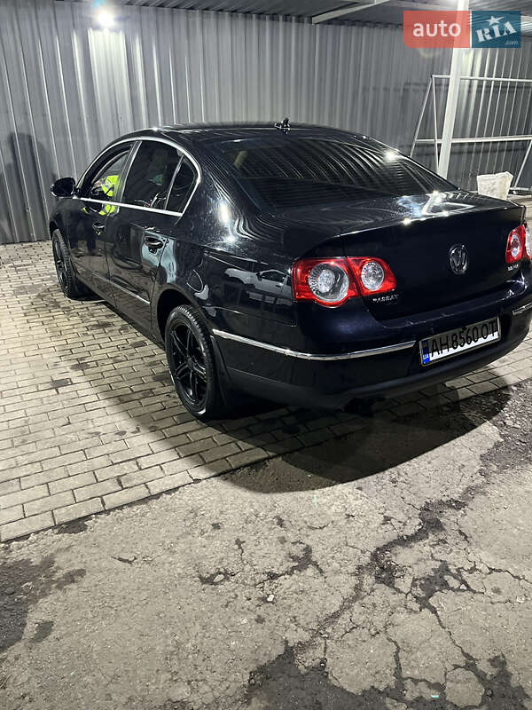 Седан Volkswagen Passat 2007 в Краматорске