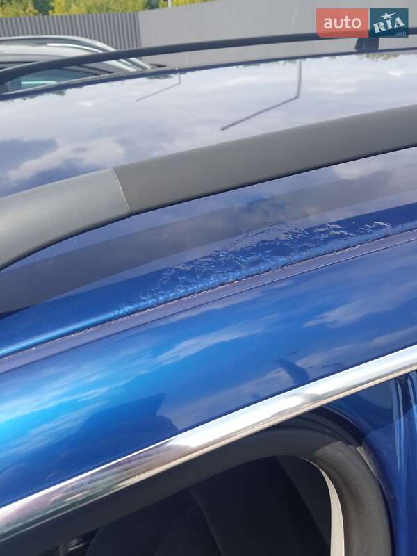 Універсал Volkswagen Passat 2000 в Рівному