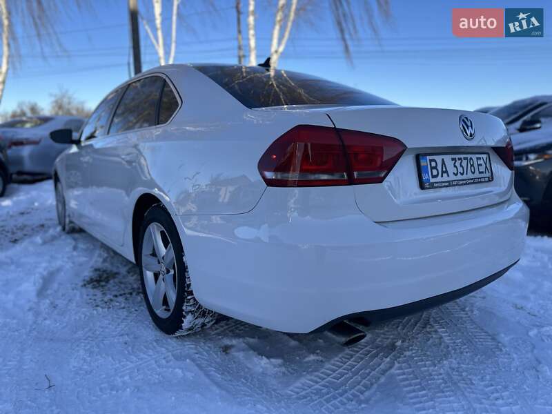 Седан Volkswagen Passat 2012 в Смілі