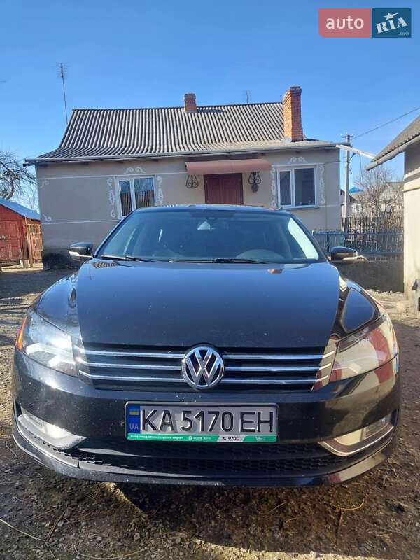 Седан Volkswagen Passat 2015 в Тернополе