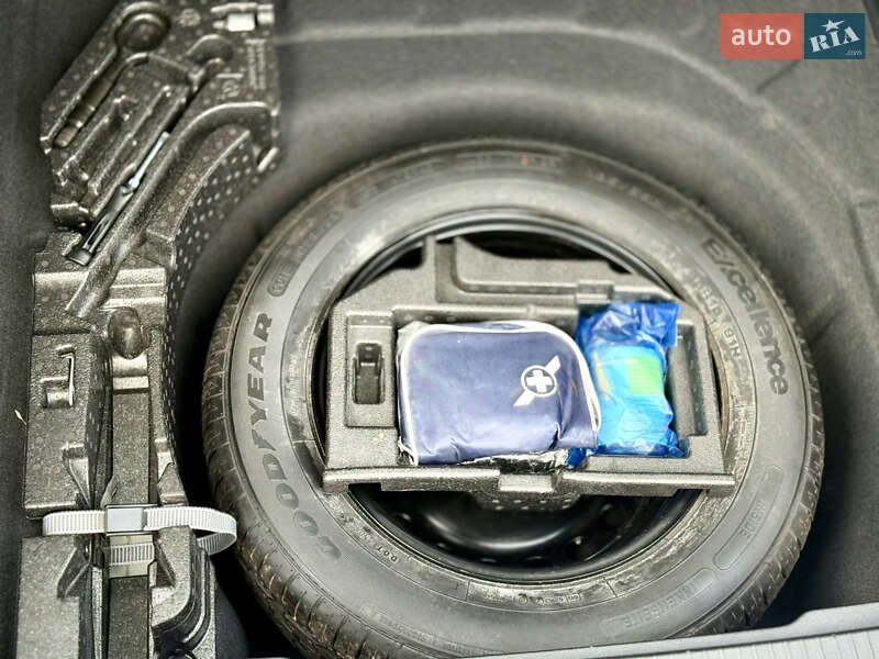 Универсал Volkswagen Passat 2016 в Луцке