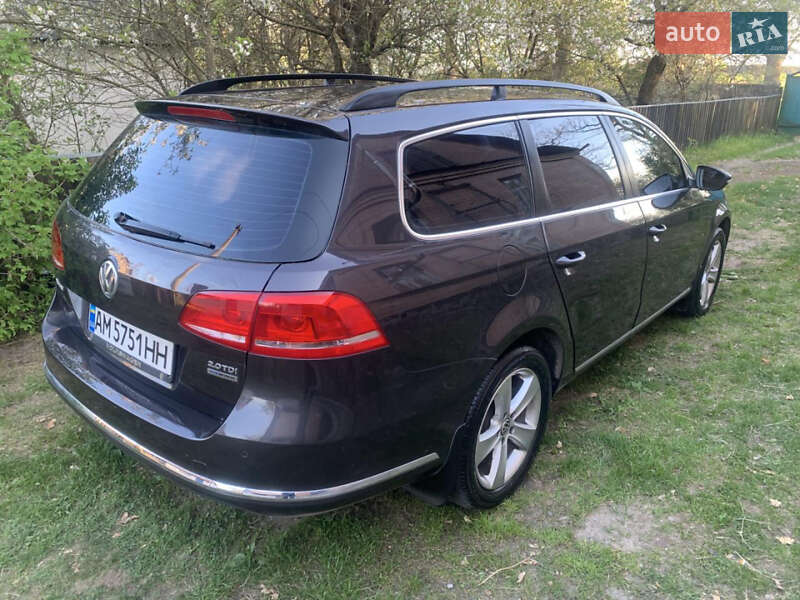 Volkswagen Passat 2011