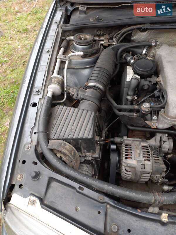 Універсал Volkswagen Passat 1995 в Мукачевому