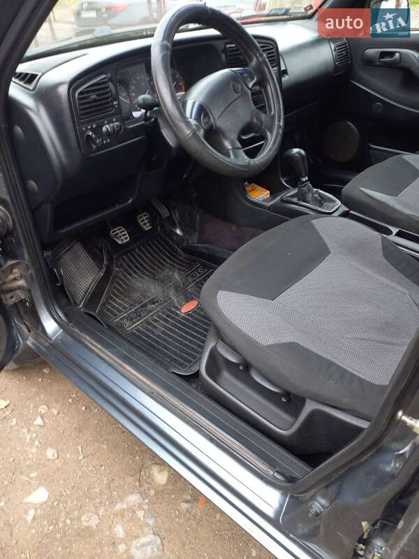 Універсал Volkswagen Passat 1995 в Мукачевому