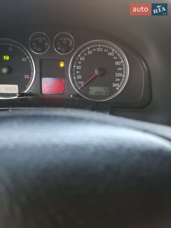 Універсал Volkswagen Passat 2004 в Черкасах фото 23 Універсал Volkswagen Passat 2004 в Черкасах
