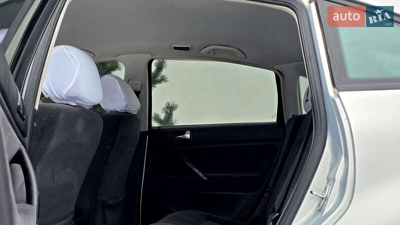 Седан Volkswagen Passat 1997 в Луцке