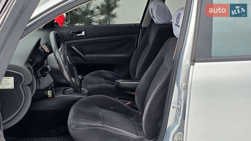 Седан Volkswagen Passat 1997 в Луцке