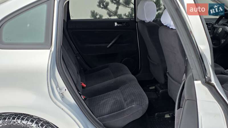 Седан Volkswagen Passat 1997 в Луцке
