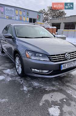Седан Volkswagen Passat 2011 в Нікополі