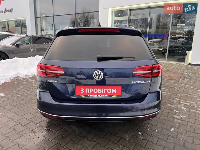 Універсал Volkswagen Passat 2017 в Житомирі