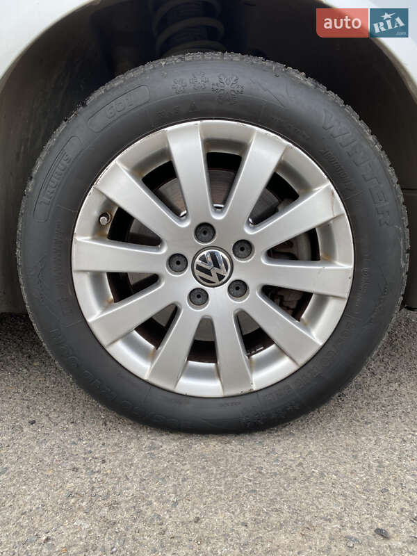 Седан Volkswagen Passat 2008 в Мукачевому