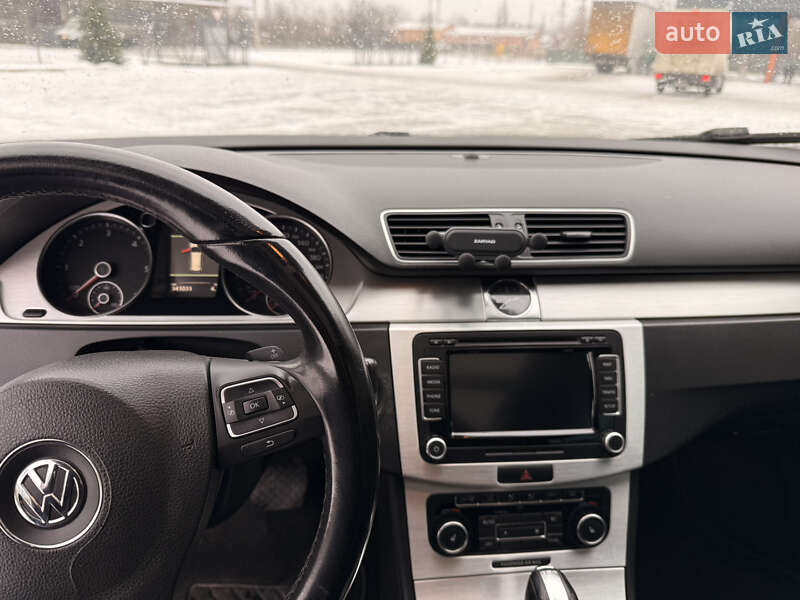 Универсал Volkswagen Passat 2010 в Виннице