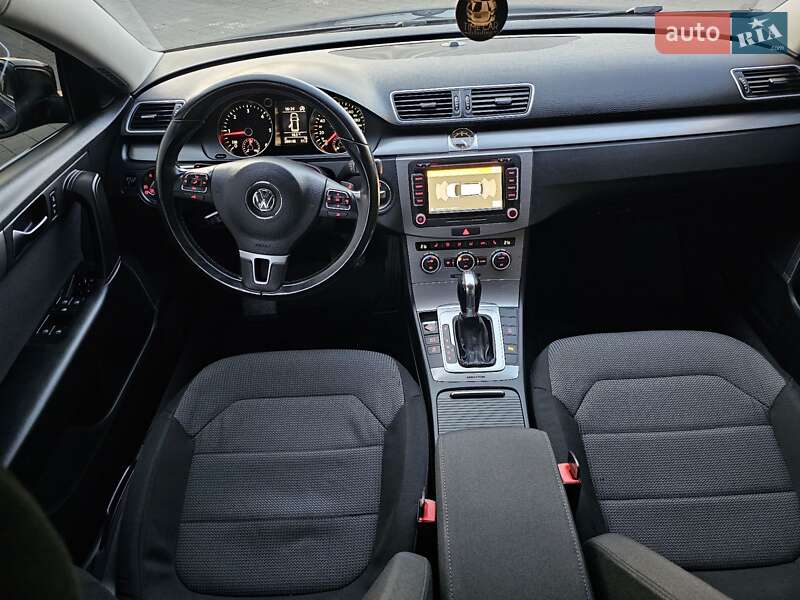 Универсал Volkswagen Passat 2012 в Стрые фото 96 Универсал Volkswagen Passat 2012 в Стрые