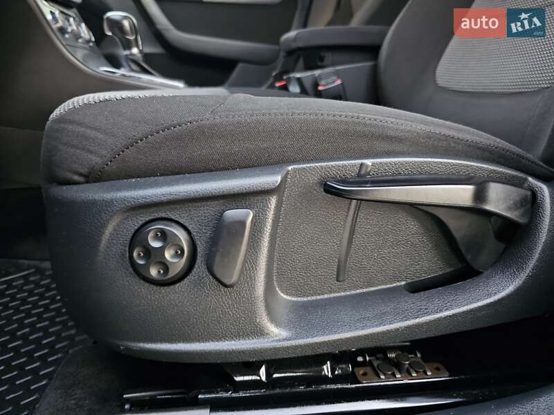 Универсал Volkswagen Passat 2012 в Стрые фото 100 Универсал Volkswagen Passat 2012 в Стрые