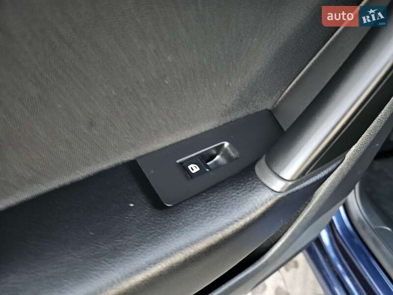 Универсал Volkswagen Passat 2012 в Стрые фото 119 Универсал Volkswagen Passat 2012 в Стрые