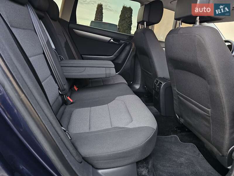 Универсал Volkswagen Passat 2012 в Стрые фото 124 Универсал Volkswagen Passat 2012 в Стрые