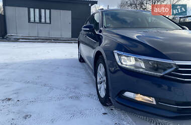 Универсал Volkswagen Passat 2015 в Нововолынске