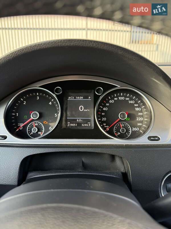 Универсал Volkswagen Passat 2010 в Львове фото 16 Универсал Volkswagen Passat 2010 в Львове