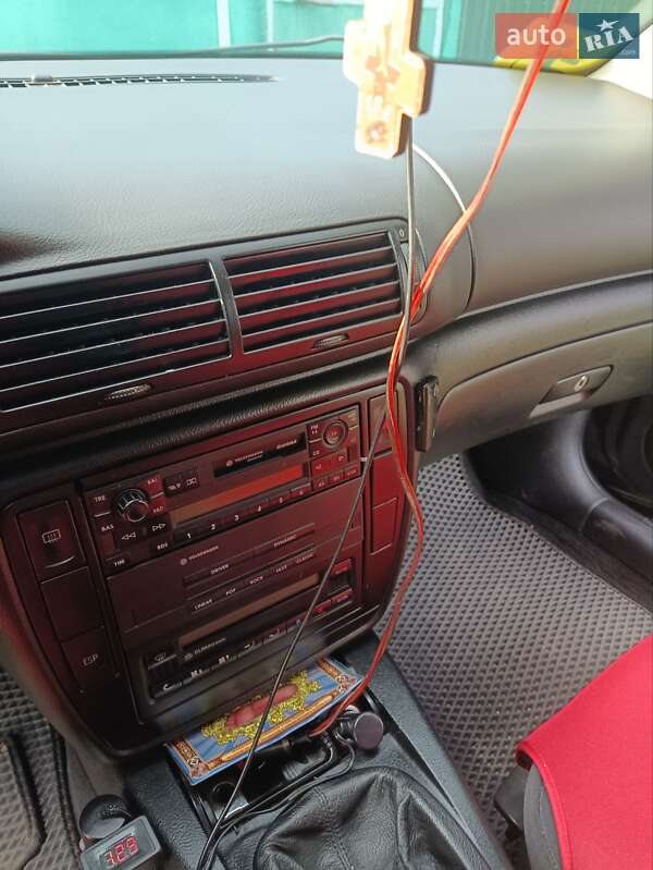 Універсал Volkswagen Passat 2001 в Путивлі