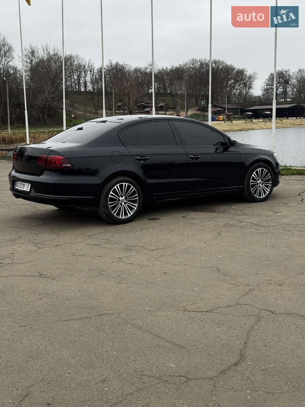 Седан Volkswagen Passat 2011 в Балте фото 11 Седан Volkswagen Passat 2011 в Балте
