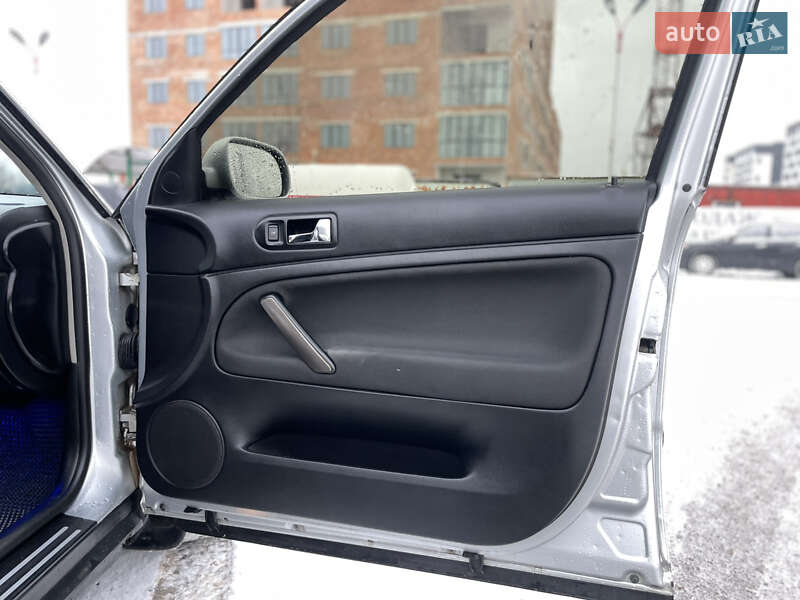 Универсал Volkswagen Passat 2002 в Хмельницком