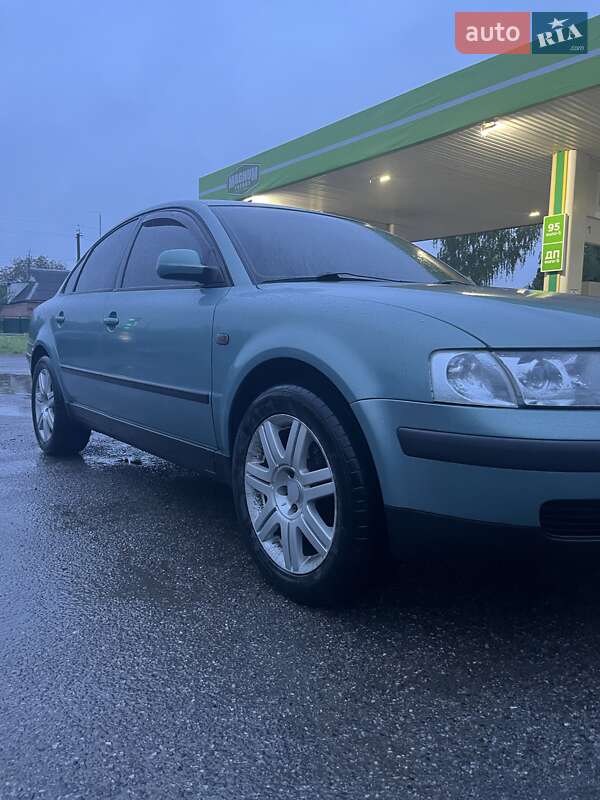 Седан Volkswagen Passat 1997 в Вінниці