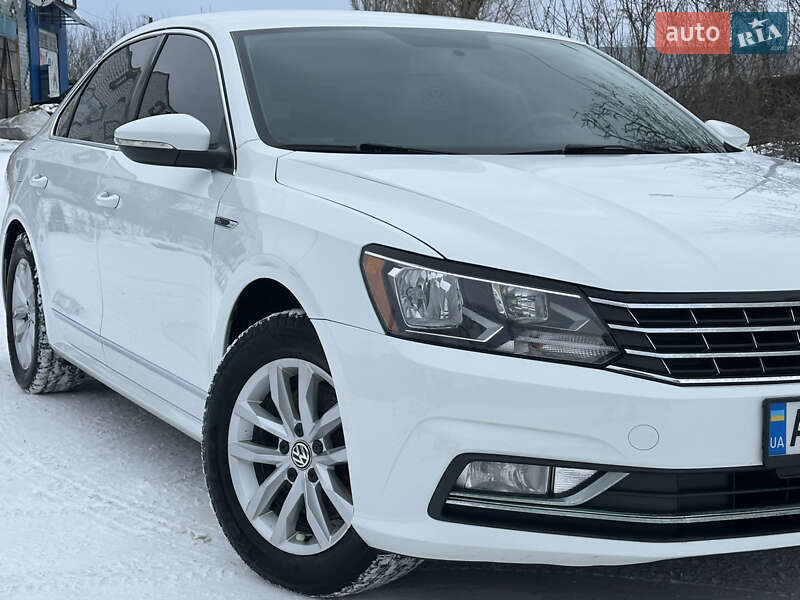 Седан Volkswagen Passat 2015 в Софиевской Борщаговке фото 3 Седан Volkswagen Passat 2015 в Софиевской Борщаговке