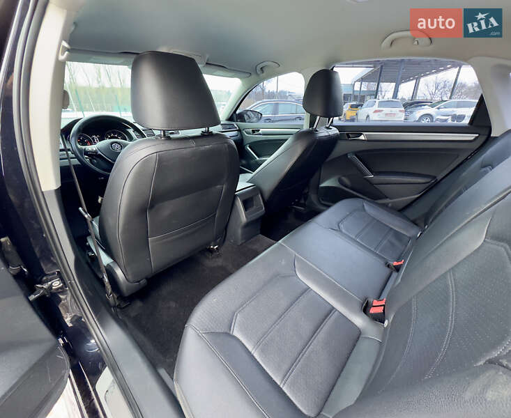 Седан Volkswagen Passat 2017 в Вінниці