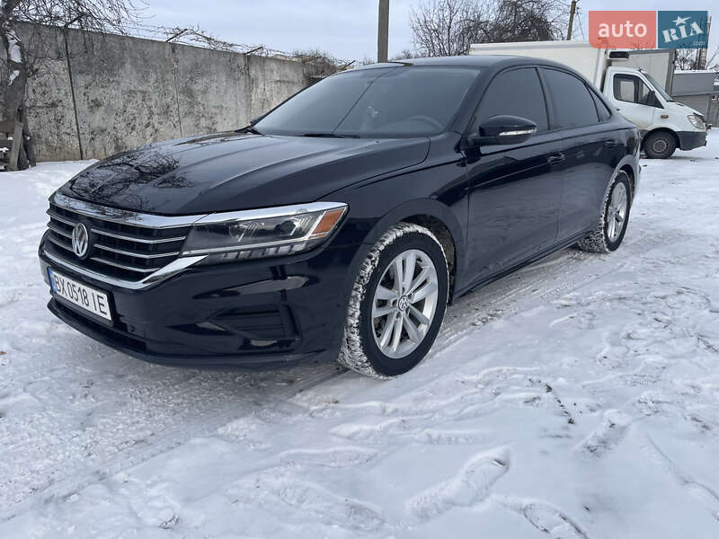 Седан Volkswagen Passat 2020 в Хмельницком