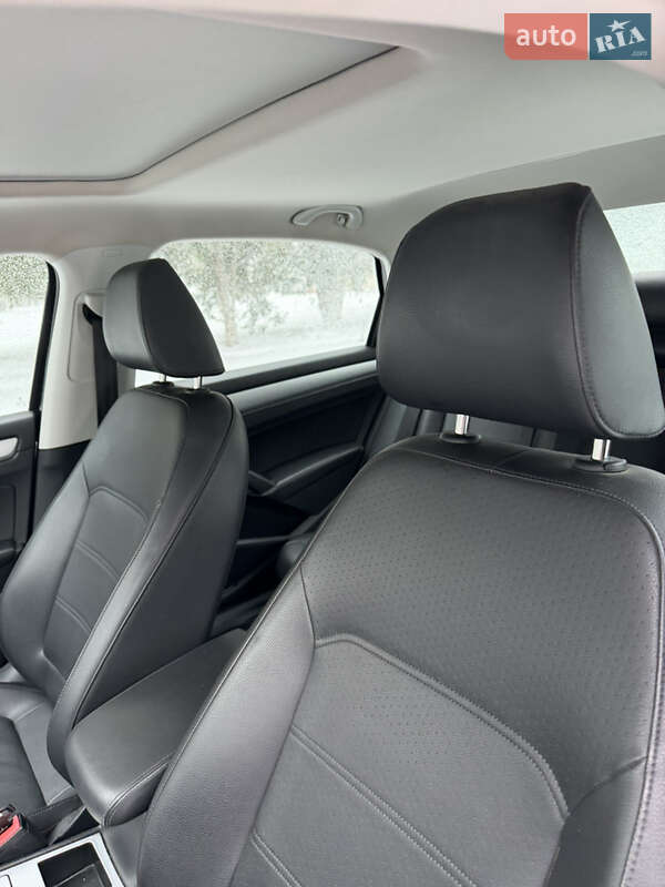 Седан Volkswagen Passat 2012 в Ніжині фото 18 Седан Volkswagen Passat 2012 в Ніжині
