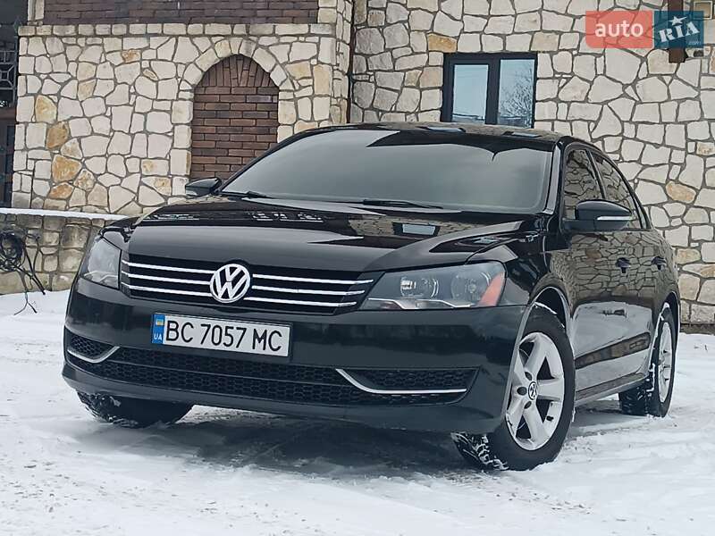 Седан Volkswagen Passat 2011 в Львові
