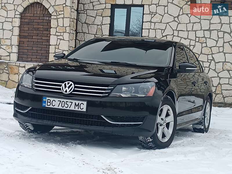 Седан Volkswagen Passat 2011 в Львові