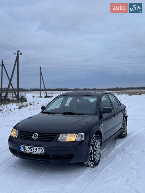 Volkswagen Passat 1998 Volkswagen Passat 1998