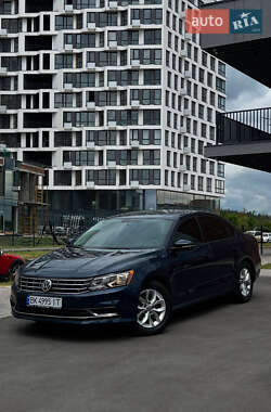 Седан Volkswagen Passat 2018 в Вінниці