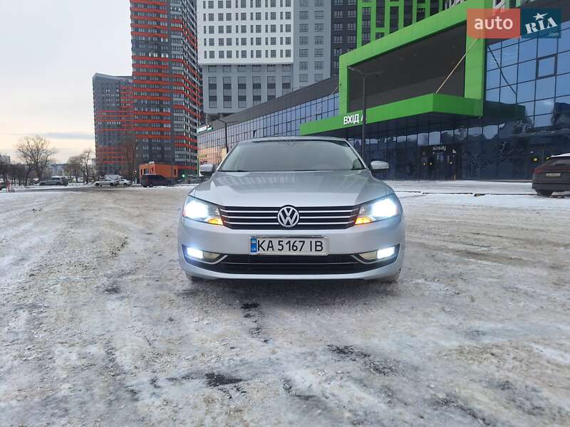 Седан Volkswagen Passat 2013 в Києві фото 4 Седан Volkswagen Passat 2013 в Києві
