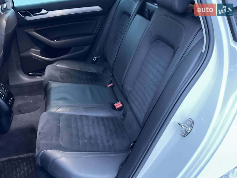 Универсал Volkswagen Passat 2018 в Бережанах