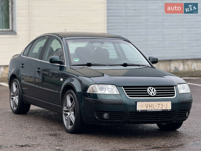 Седан Volkswagen Passat 2001 в Дубно