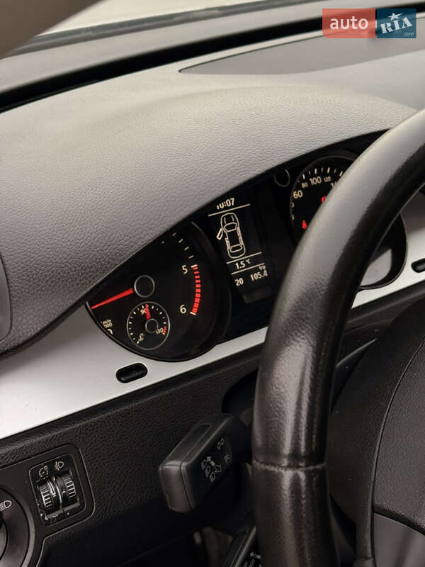 Седан Volkswagen Passat 2005 в Черновцах