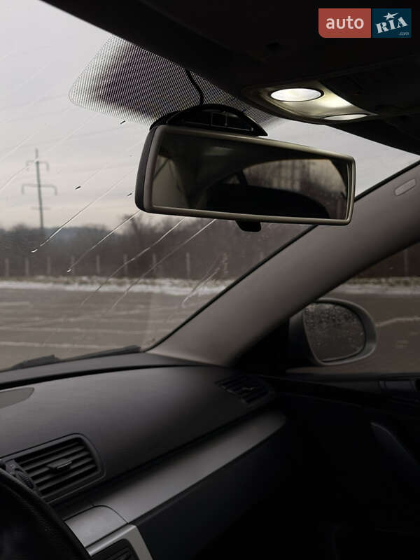 Седан Volkswagen Passat 2005 в Черновцах