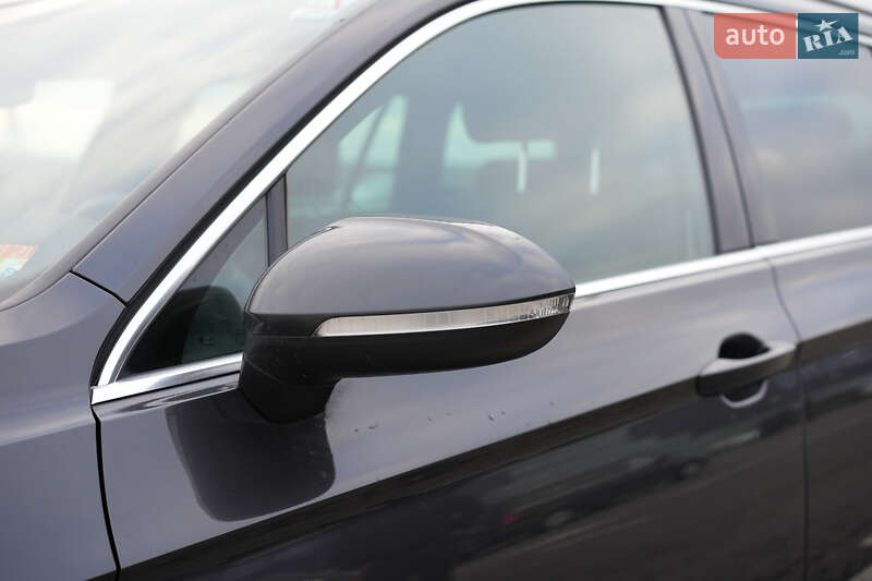 Универсал Volkswagen Passat 2019 в Николаеве фото 14 Универсал Volkswagen Passat 2019 в Николаеве