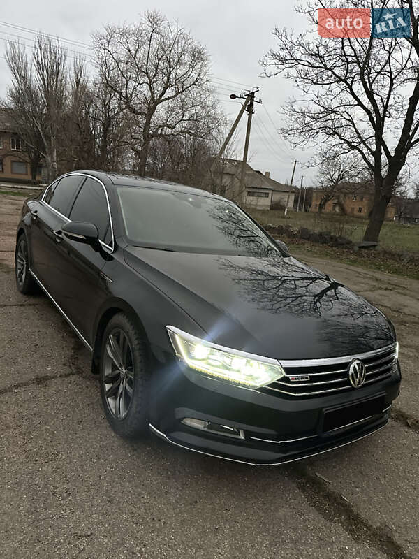 Седан Volkswagen Passat 2016 в Одесі фото 5 Седан Volkswagen Passat 2016 в Одесі