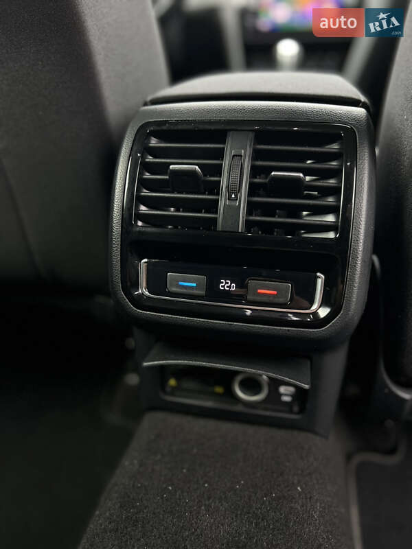 Универсал Volkswagen Passat 2021 в Дубно