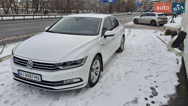 Седан Volkswagen Passat 2018 в Броварах