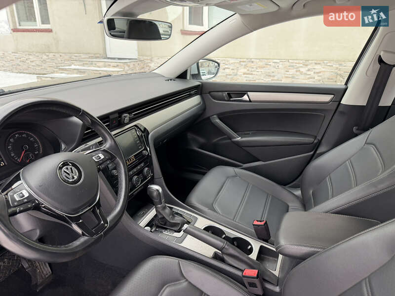Седан Volkswagen Passat 2020 в Луцьку фото 23 Седан Volkswagen Passat 2020 в Луцьку