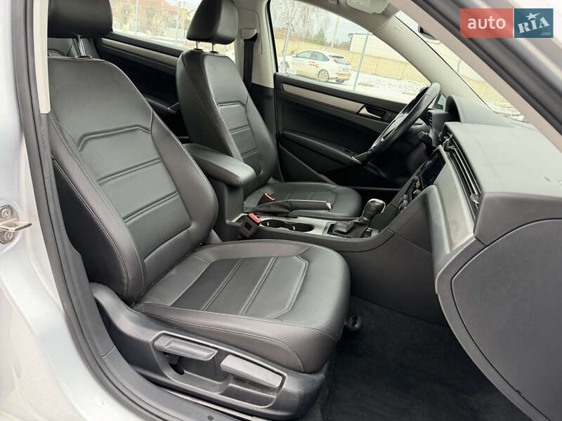 Седан Volkswagen Passat 2020 в Луцьку фото 30 Седан Volkswagen Passat 2020 в Луцьку