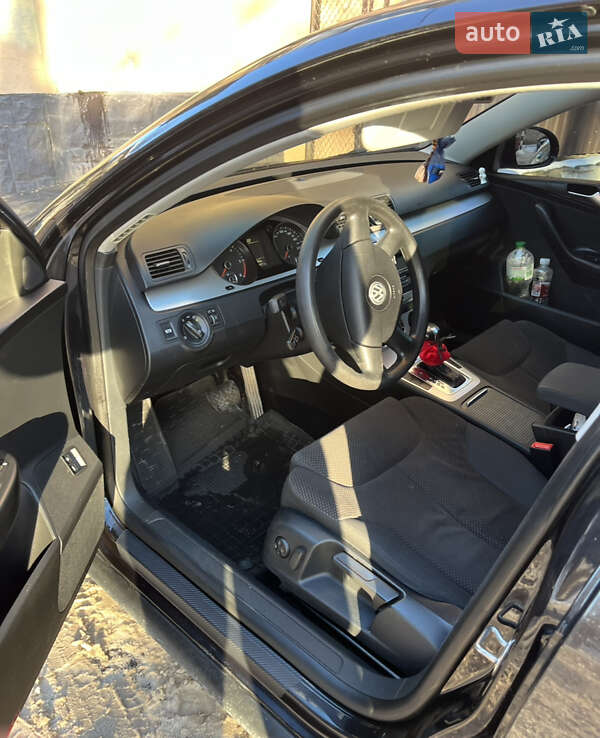 Седан Volkswagen Passat 2009 в Тернополе