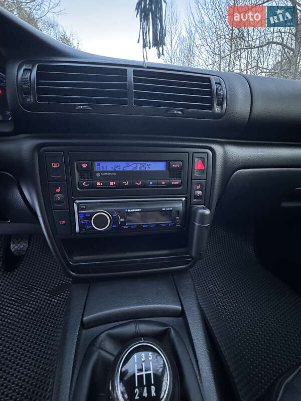 Універсал Volkswagen Passat 2002 в Радомишлі фото 16 Універсал Volkswagen Passat 2002 в Радомишлі