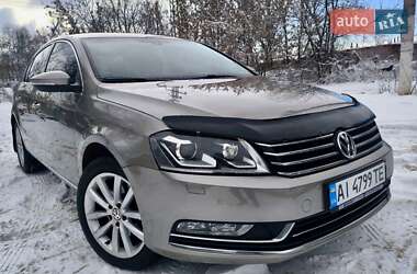 Седан Volkswagen Passat 2012 в Дніпрі