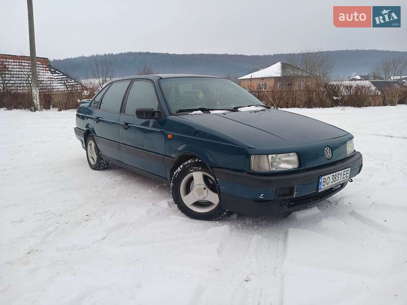 Volkswagen Passat 1990 Volkswagen Passat 1990