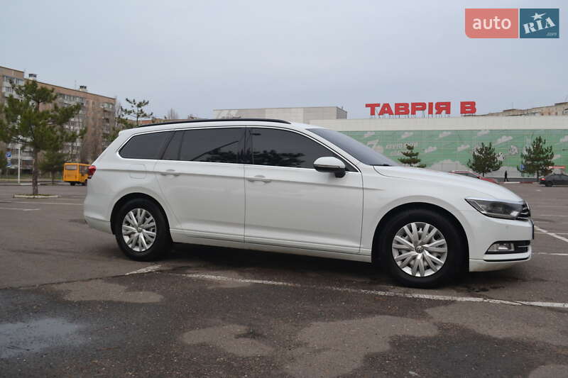 Универсал Volkswagen Passat 2016 в Николаеве